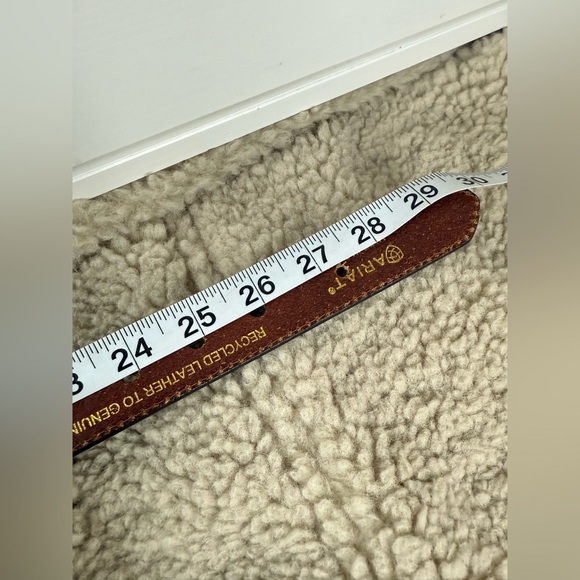 Ariat Boy's Tooled Western Belt with Removable Buckle size 24 30in black leather - Picture 4 of 17